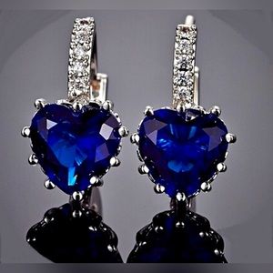 Beautiful Blue Sapphire Heart Zircon Plated Leverback Women’s Drop Earrings 1 cm